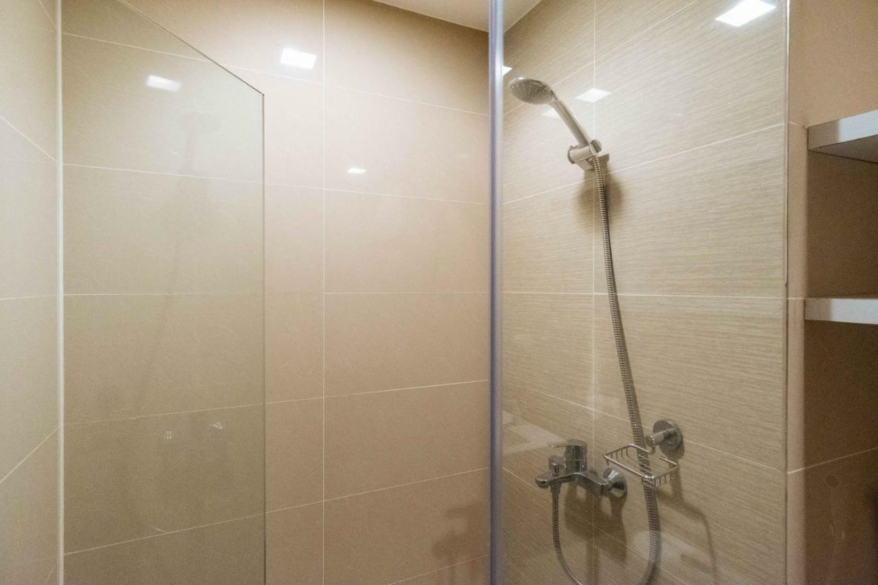 Reddoorz Premium @ Venice Luxury Bgc 2 Makati City Exterior foto